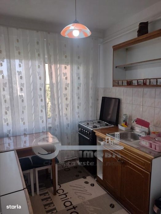 Aparatament 2 camere decomandat | 54 mp | Podu ROȘ | 450€ negociabil