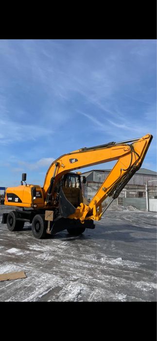 Эксковатор колесный