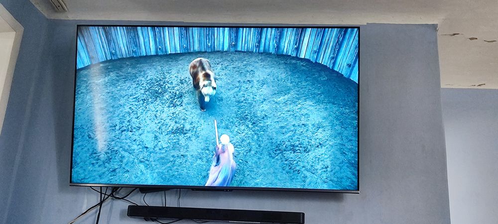 Телевизор Yasin 65'