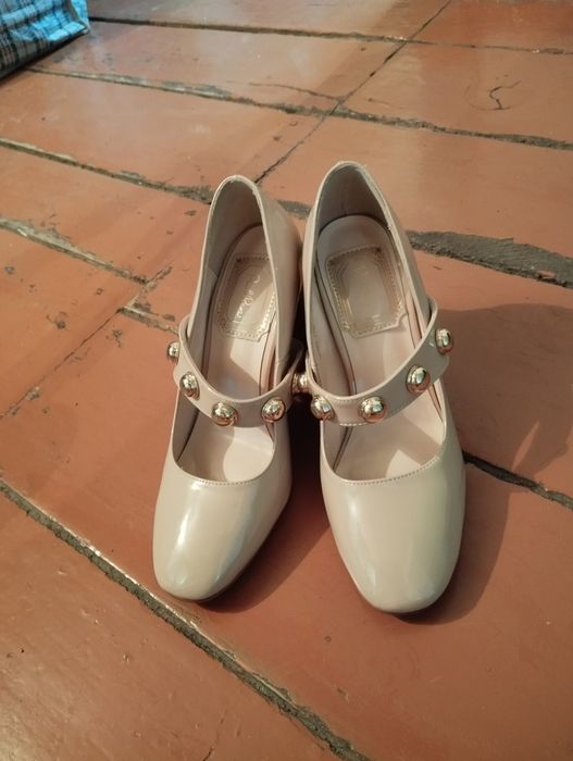 Продам туфли 35,36 размер