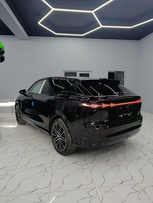 Voyah Courage Supercharge