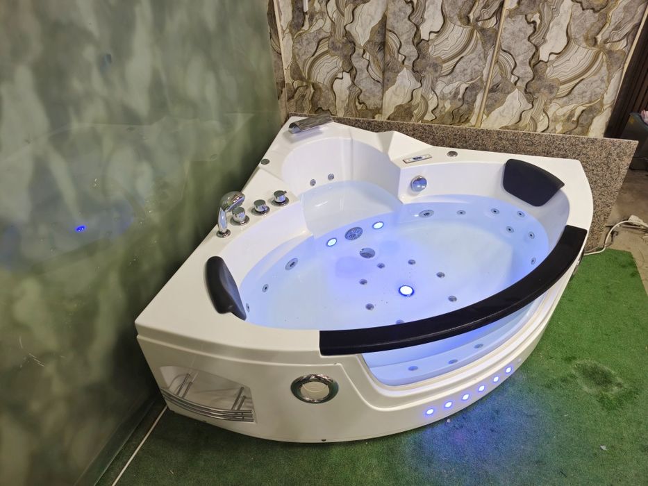 * Spa* Хидромасажна Вана (Джакузи) с Подгрев до 45°  1.39х1.39