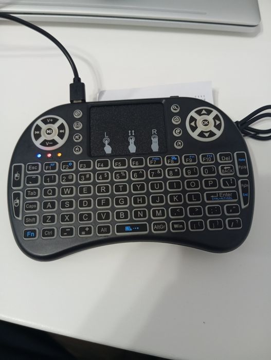 Mini tastatura wireless