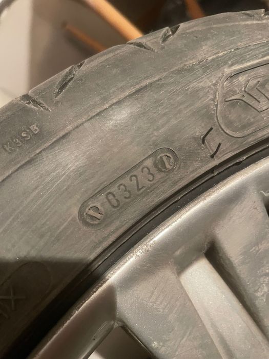 Джанти за BMW F30/F31 с нови летни гуми спорт пакет 18"