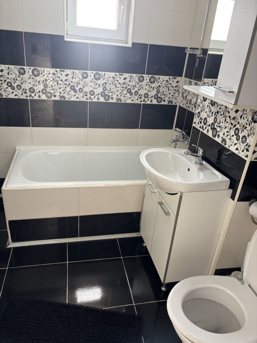 Închiriez apartament 2 camere