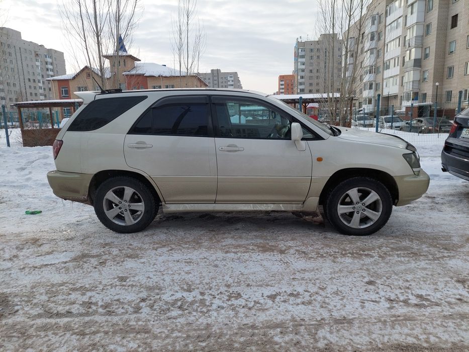 Тойота Харриер 1999г.в.