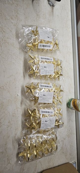 Бутафорна картонена торта и декорация