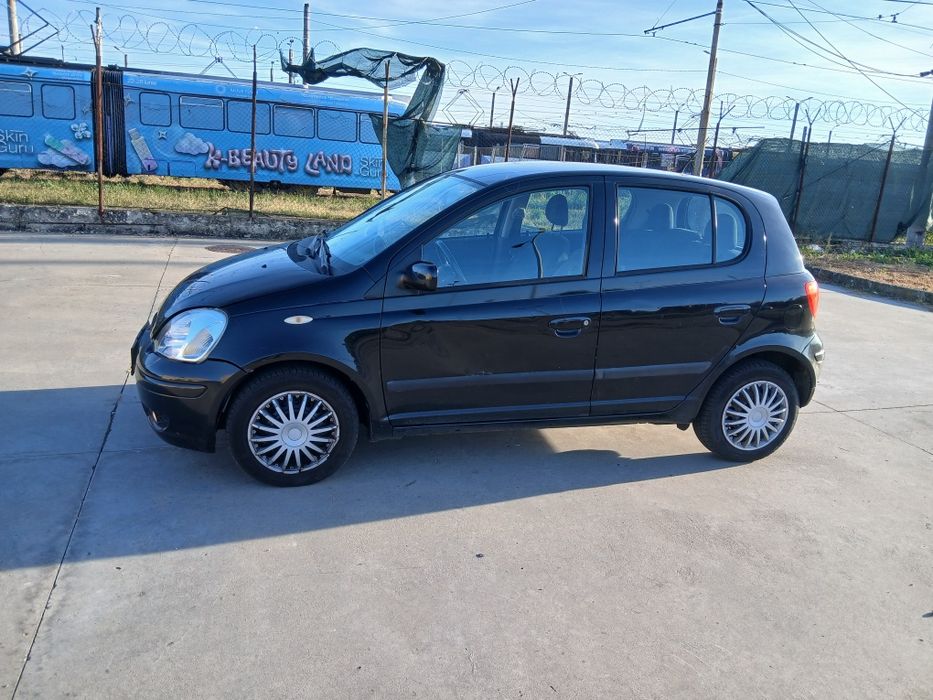 TOYOTA Yaris 2004 — imagine 3