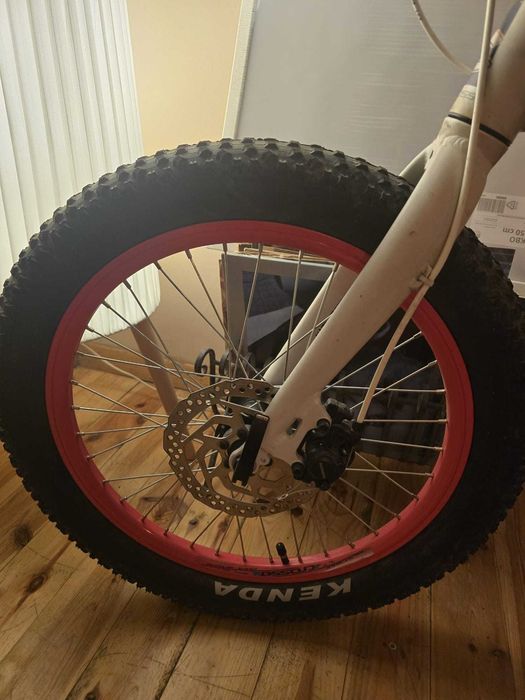 Vand bicicleta Cube Cross Rebel 20 copii (varsta 6-11 ani) - BUCURESTI