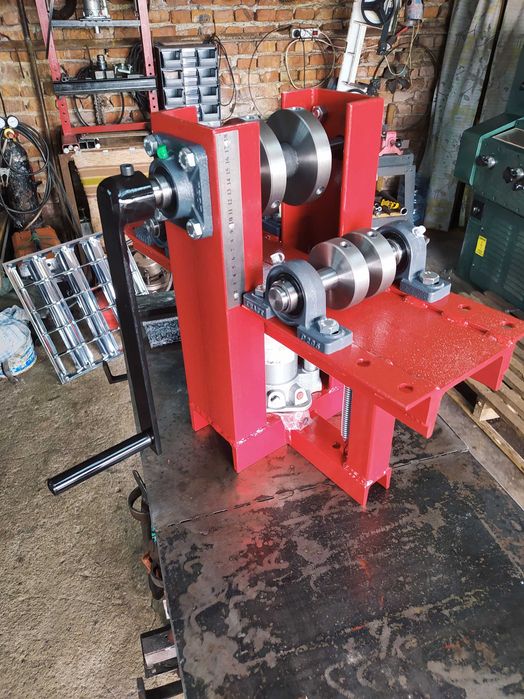 Машина за огъване