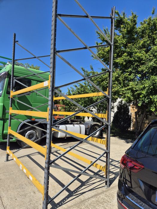 Raft metalic paleți folosit 2.7m x 1.5m