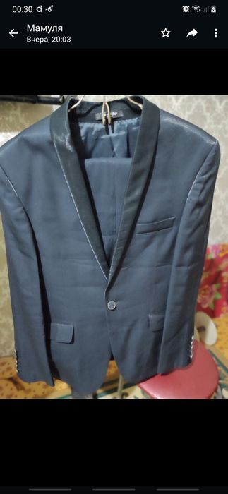 Продам костюм от Marko Bellini