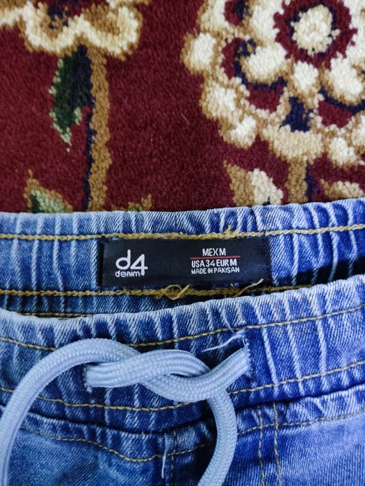 Джинсы. Joggers.