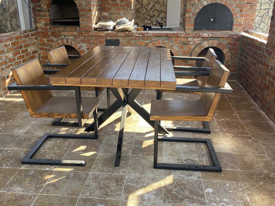 Execut confetii metalice