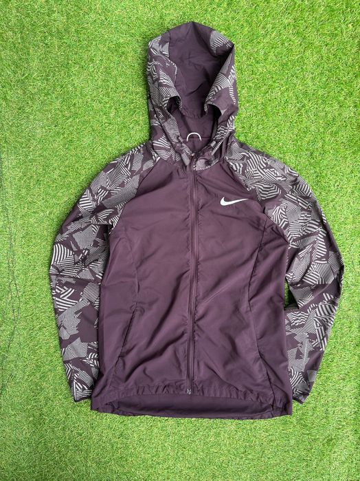 Дамско горнище : Nike Essential Flash Hooded Running Jacket S