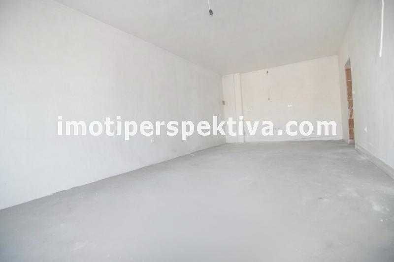 Продава се Тристаен апартамент в Пловдив, Център - 119 кв.м за 1192 €/кв.м - Снимка #3