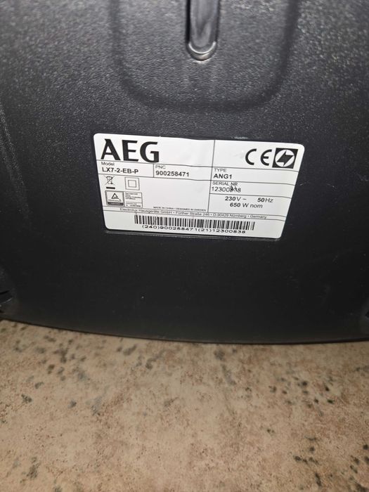 Прахосмукачка AEG LX7 X Power