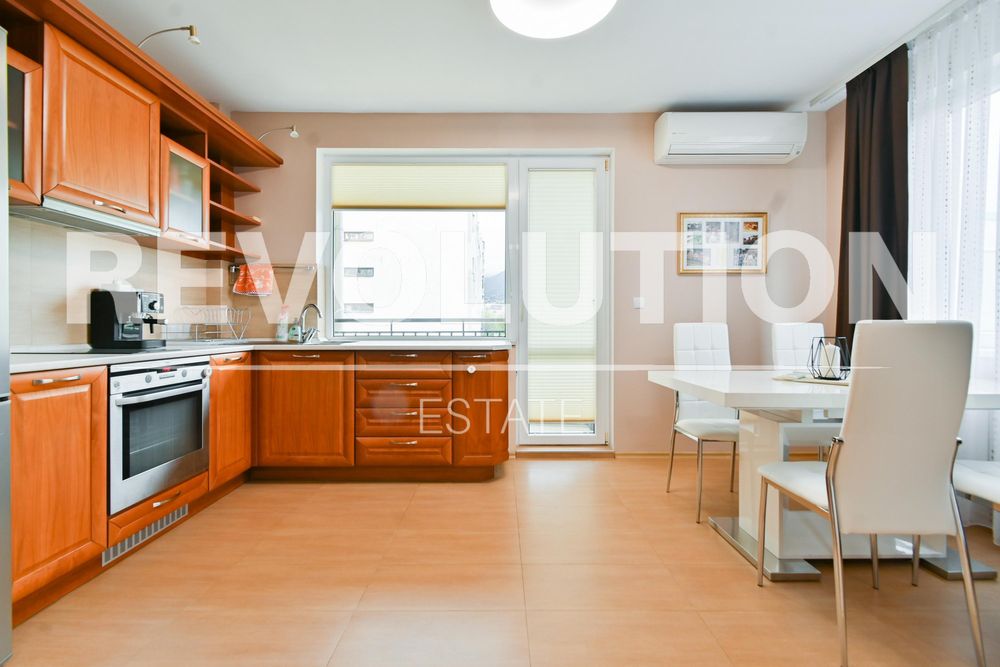 Дава се под наем Двустаен апартамент в София, Гоце Делчев - 64 кв.м за 650 € - Снимка #5