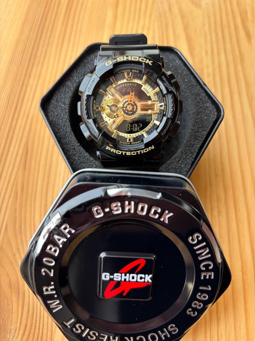 Ceas G-Shock Negru lucios auriu