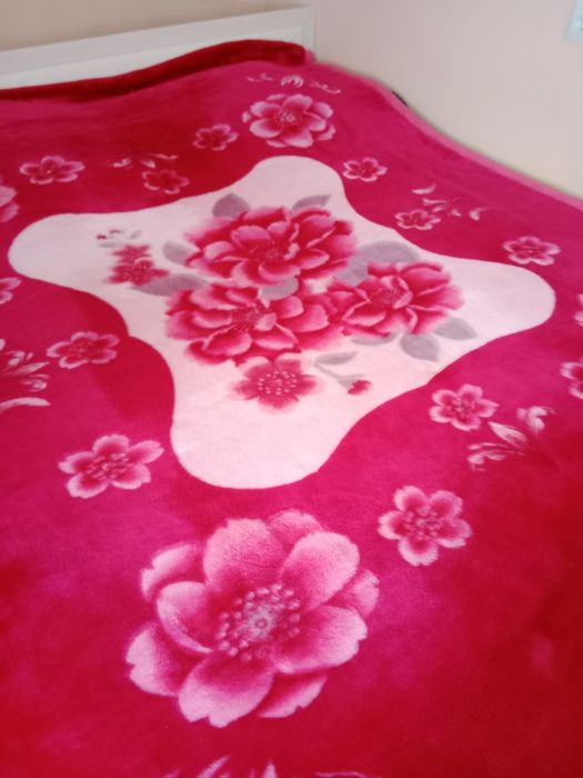 Продам красивый плед