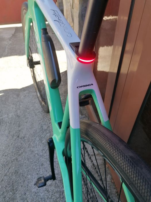 Електрически ORBEA Карбон, 2*11 GRX