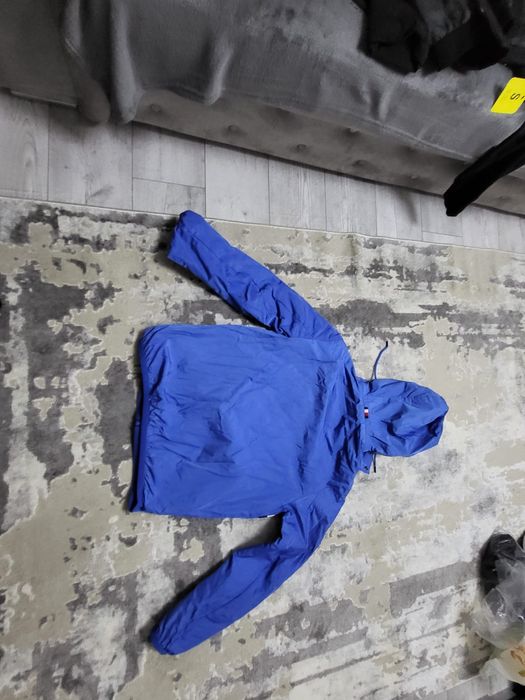 Vind Geaca Tommy Hiflingher