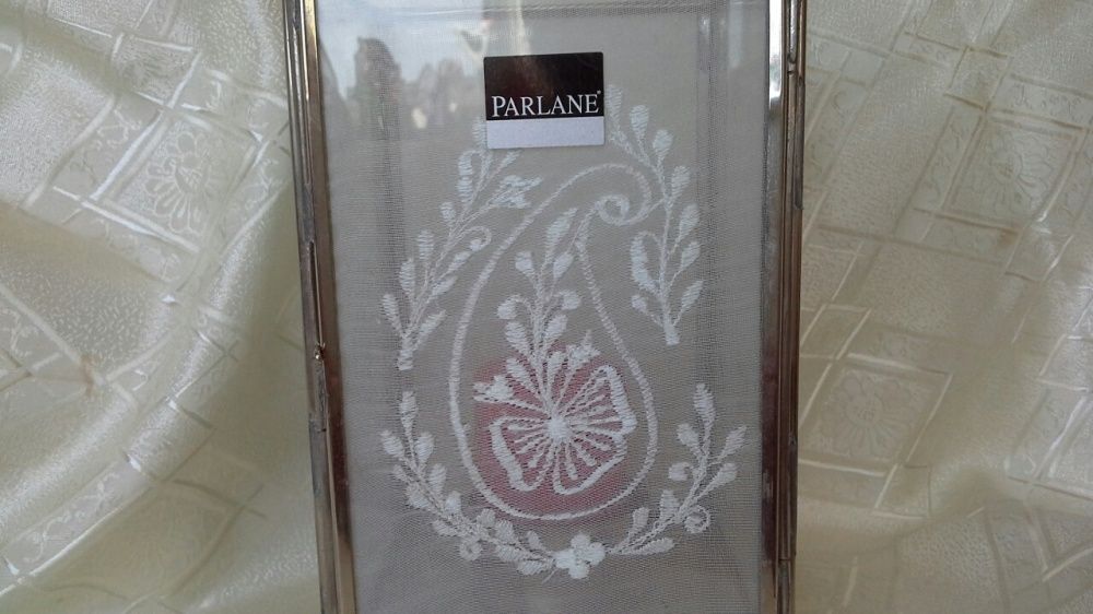 Felinar Parlane, model deosebit cu dantela