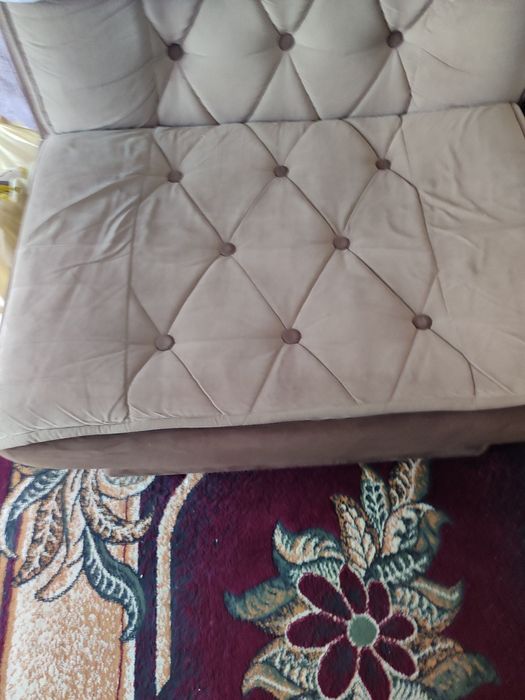 Комплект кухонный диван.