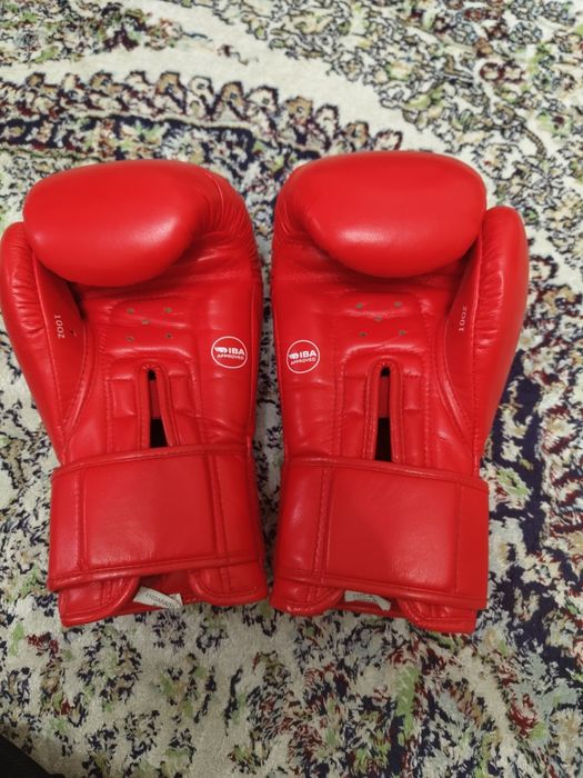 Wesing перчатки 10 OZ