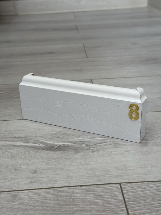 плинтус из МДФ крашеный