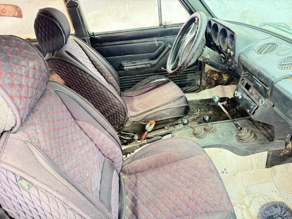 Продам ниву  1994 г