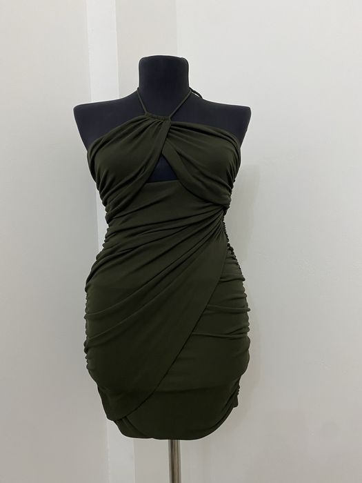 Продам вечерние платья