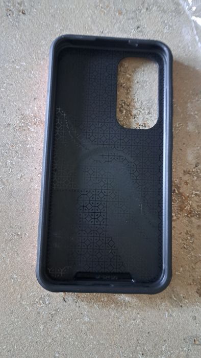 Samsung S 24 гръбче