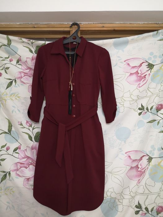 Продам платья повседневный