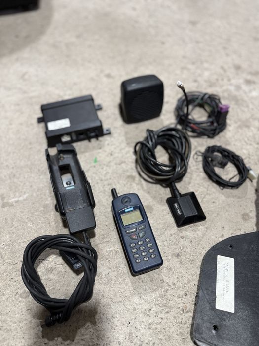 Штатный Телефон SIEMENS на BMW e34