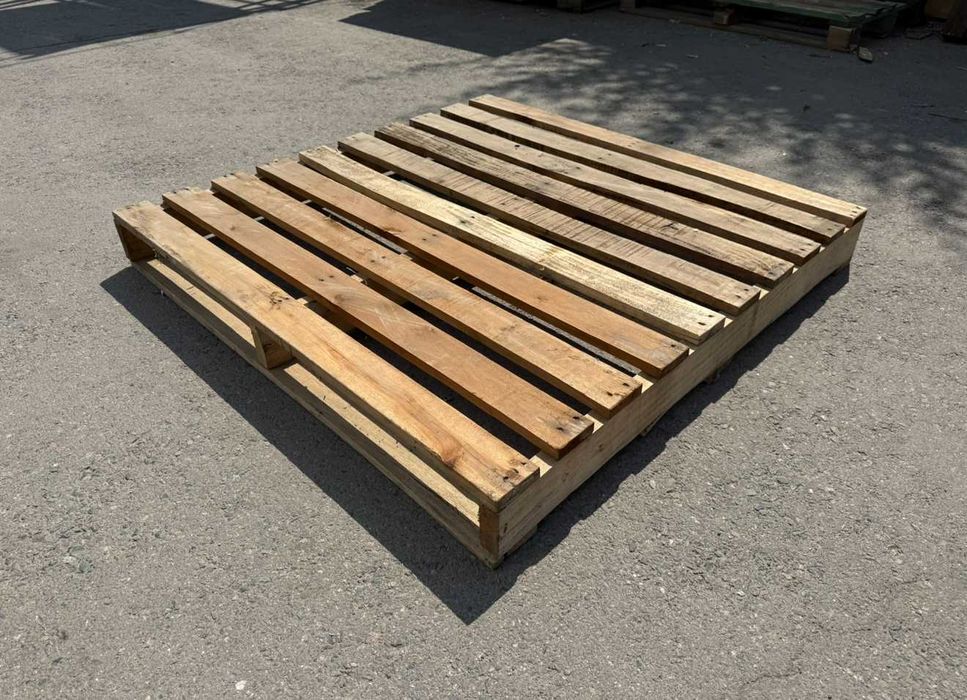 Палеты поддоны деревянные 110*110