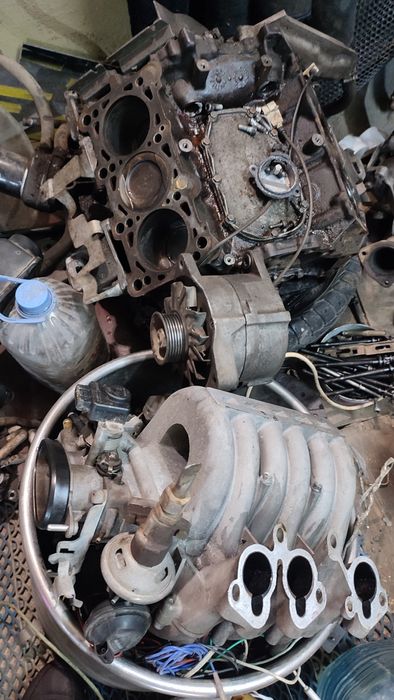 Запчасти на Ауди 100 с4 двигатель 2.8