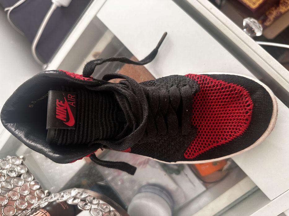 дамски обувки Aid Jordan 1 Retro High Flyknit Bred