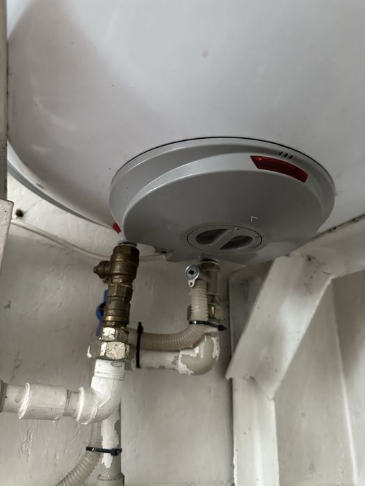 Бойлер 50 литров в рабочем состоянии