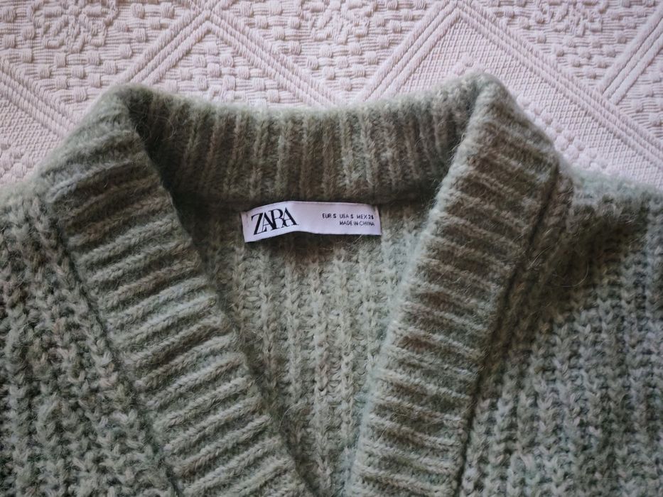 Cardigan Zara mărimea S supradimensionat