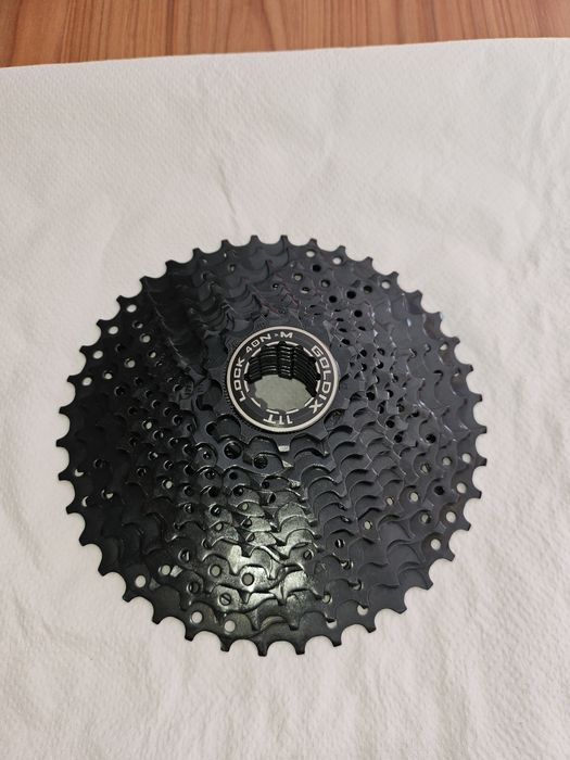 Pinion Goldix 11-40, 12 speed HG Shimano