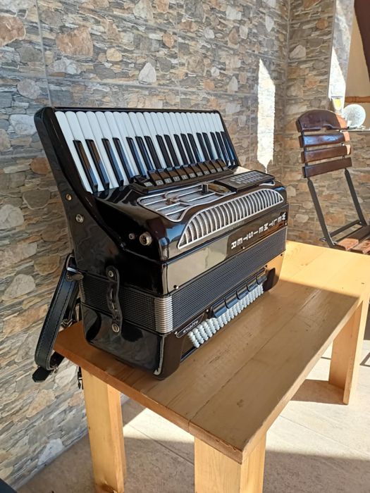 Vand acordeon supita cu midi nu(Roland,cantora,hohner,digital,italian)