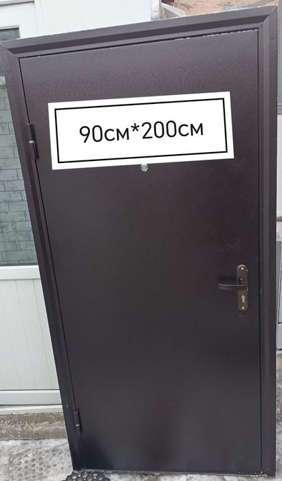 Дверь входная продаётся