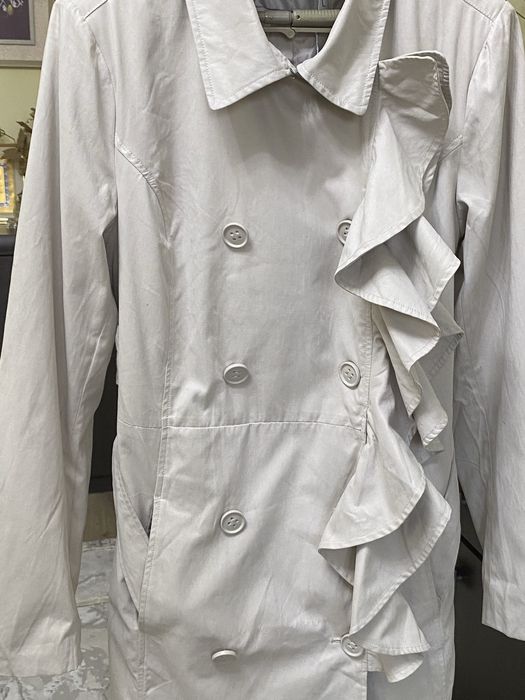 Тренч от компании Sela