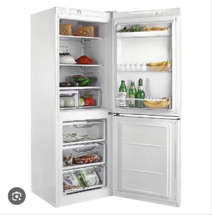 Холодильник Indesit