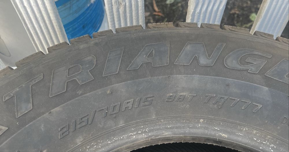 Всесезонная резина 215 70 R15