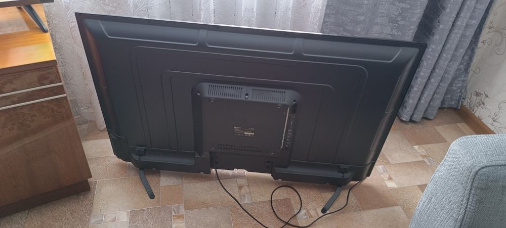 Телевизор Harper на запчасти