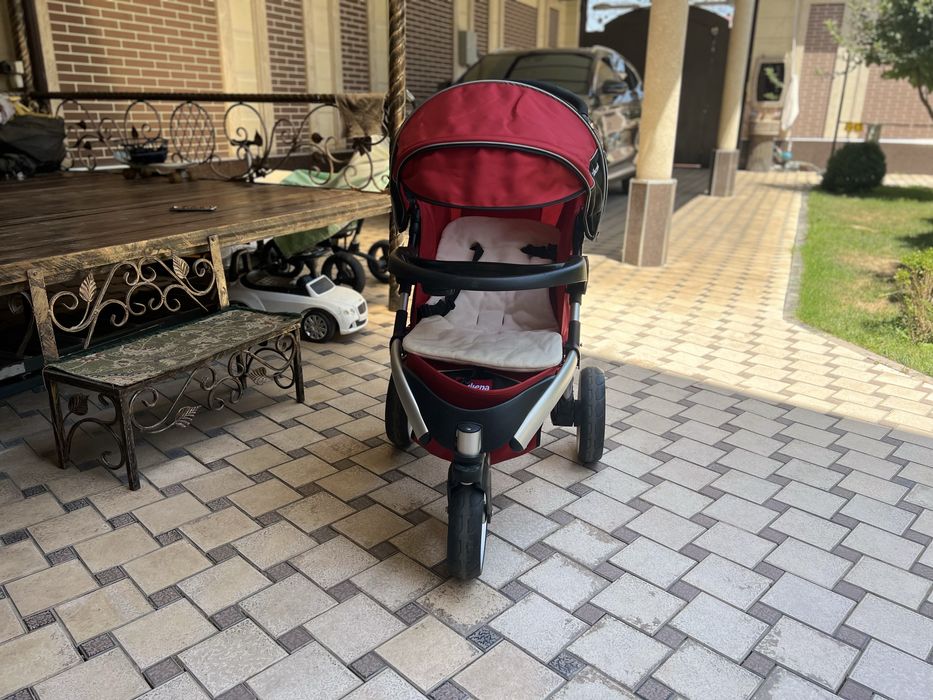 Продается детская коляска Chilena