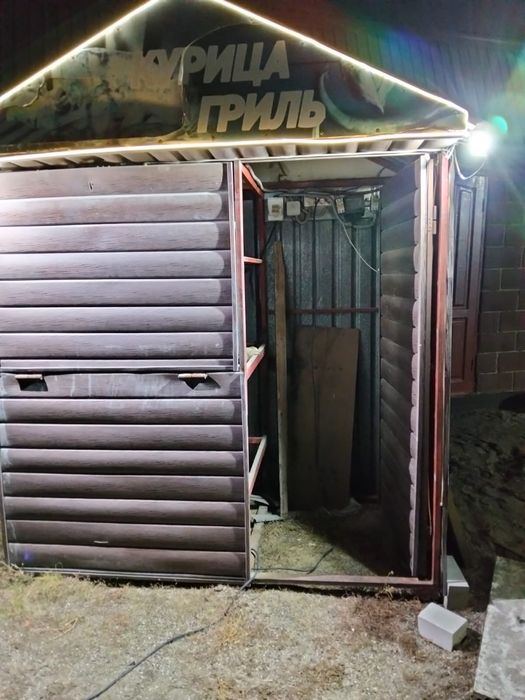 Продается гриль аппарат. В рабочем состоянии.
