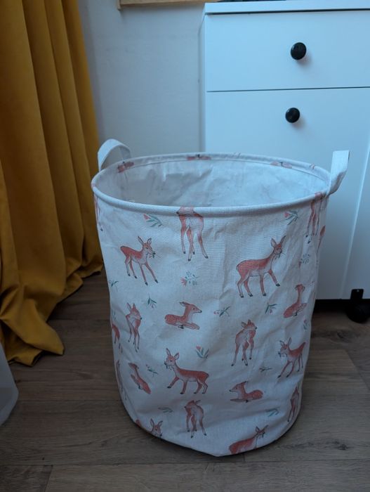 Продам тканевую корзину.